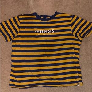Guess T-shirt